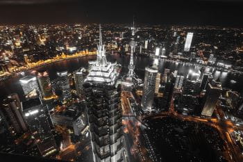 Shanghai bei Nacht.